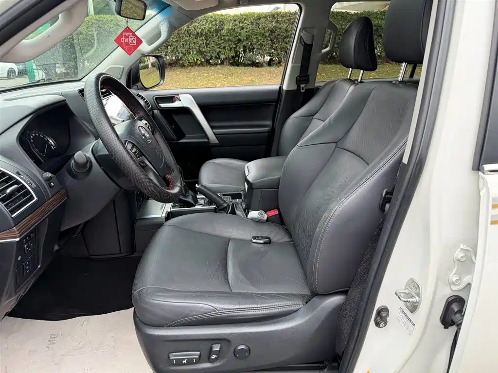 Toyota Prado 2018 3.5L Auto TX-L фото 8
