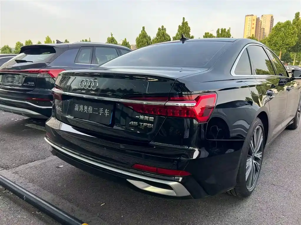 Audi A6L 2025 45 TFSI Premium Sport фото 6