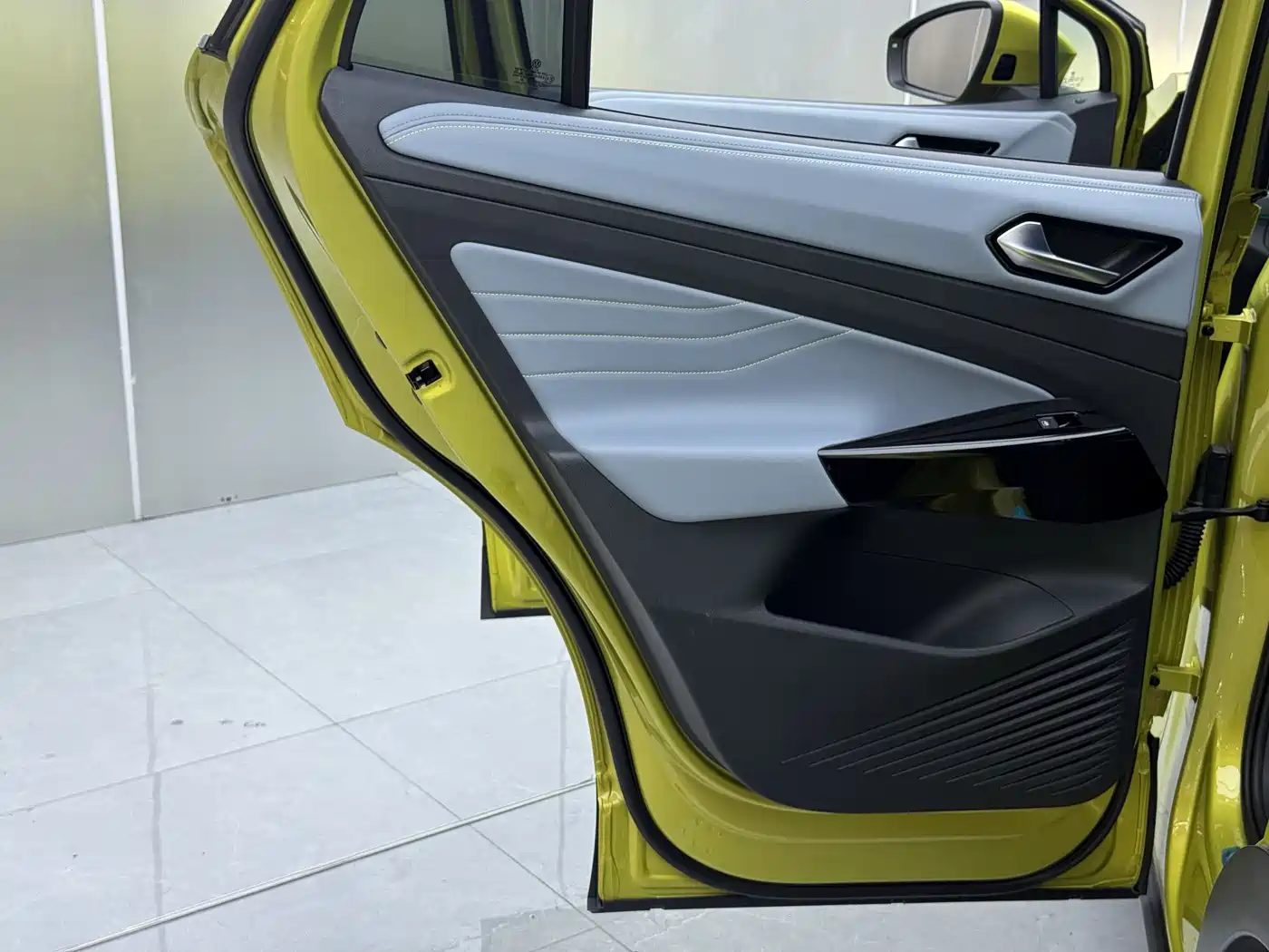 Volkswagen ID.4 X 2022 Smart Long Range фото 17