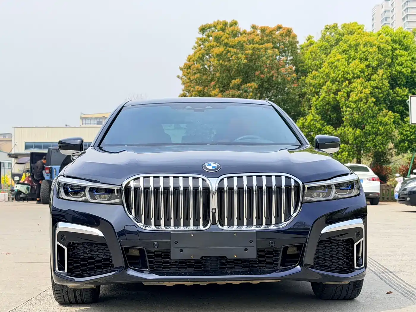BMW 7 Series 2018 740Li Leading Type M Sport Package фото 3