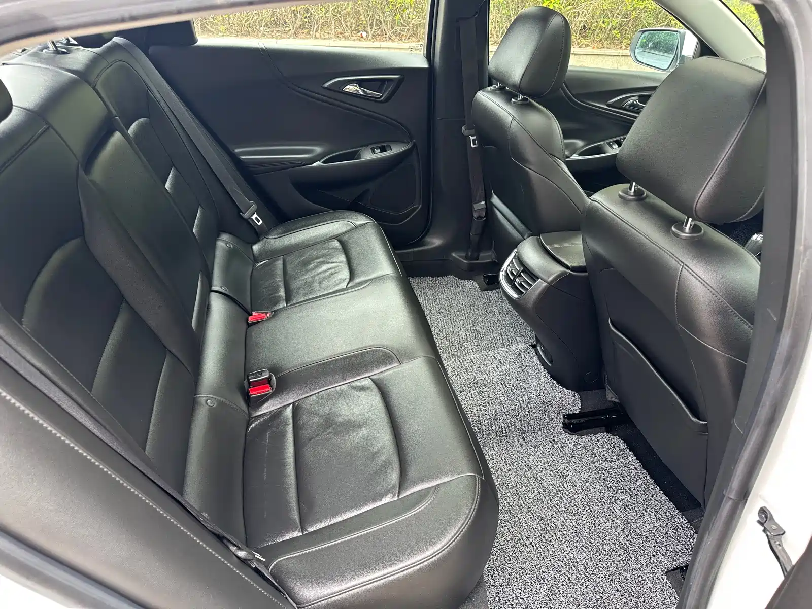 Фото 34 - Chevrolet Malibu XL