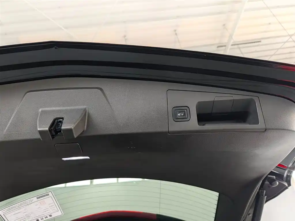 Cadillac XT5 2018 28T 4WD Luxury фото 8