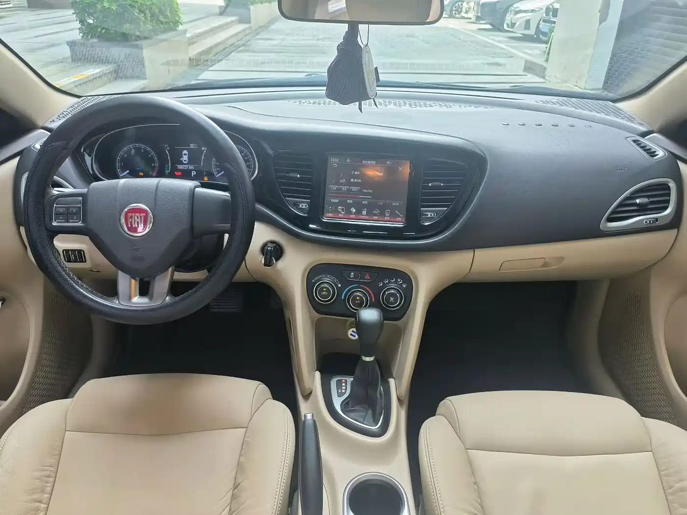 Fiat Viaggio 2014 2012 1.4T Auto Power Edition