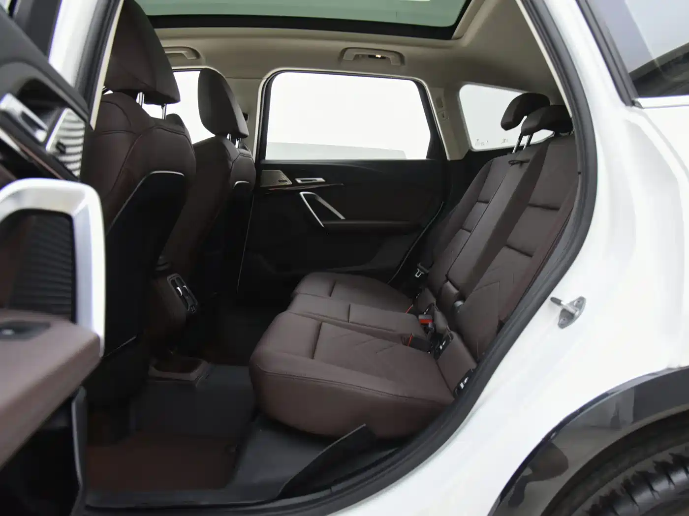BMW X1 2024 sDrive25Li X Design Package фото 9