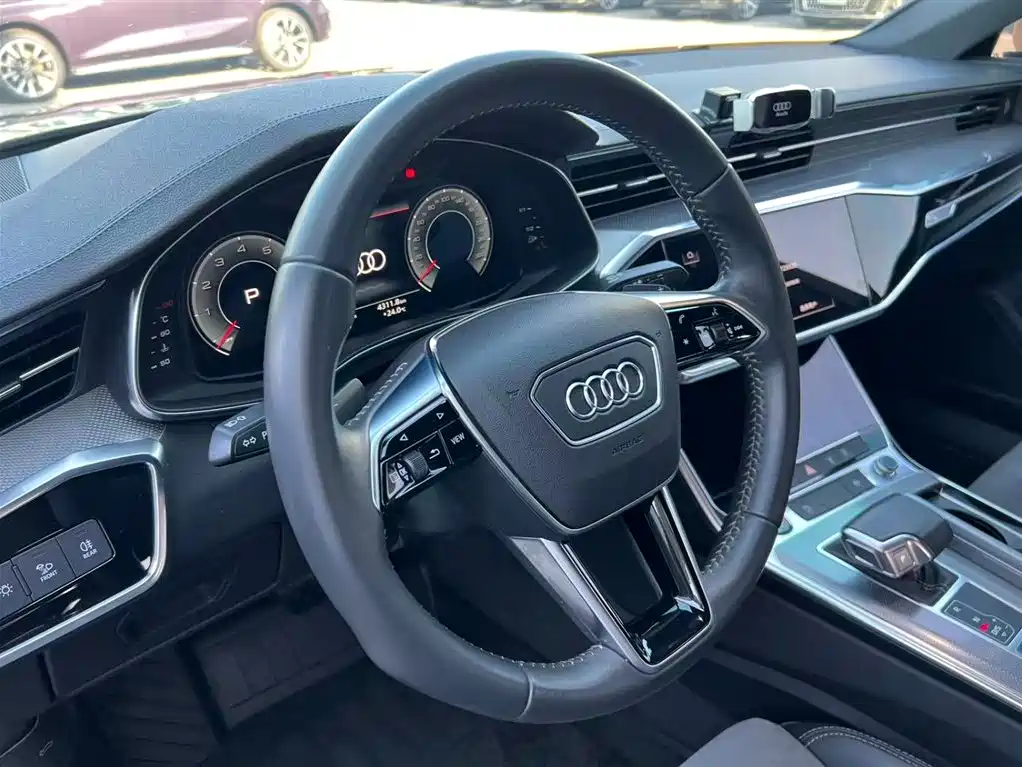 Audi A6L 2021 45 TFSI Exclusive Sport фото 7