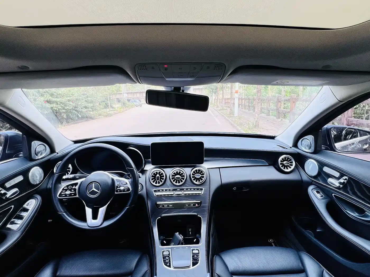 Mercedes-Benz C-Class 2019 C 260 L 4MATIC Sport Edition фото 13