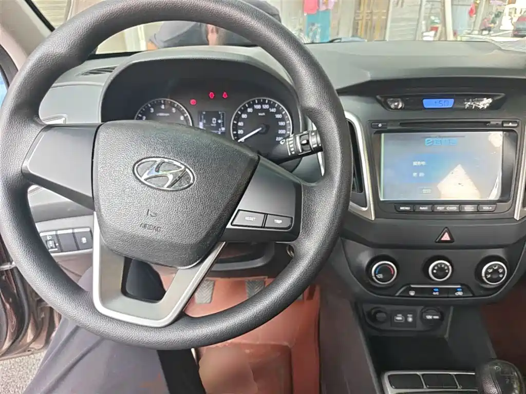 Hyundai Beijing Hyundai ix25 2015 1.6L Manual 2WD Fashion GS фото 10