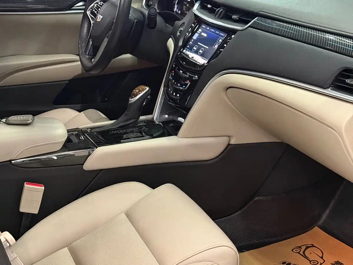 Cadillac XTS 2018 28T Elite фото 15