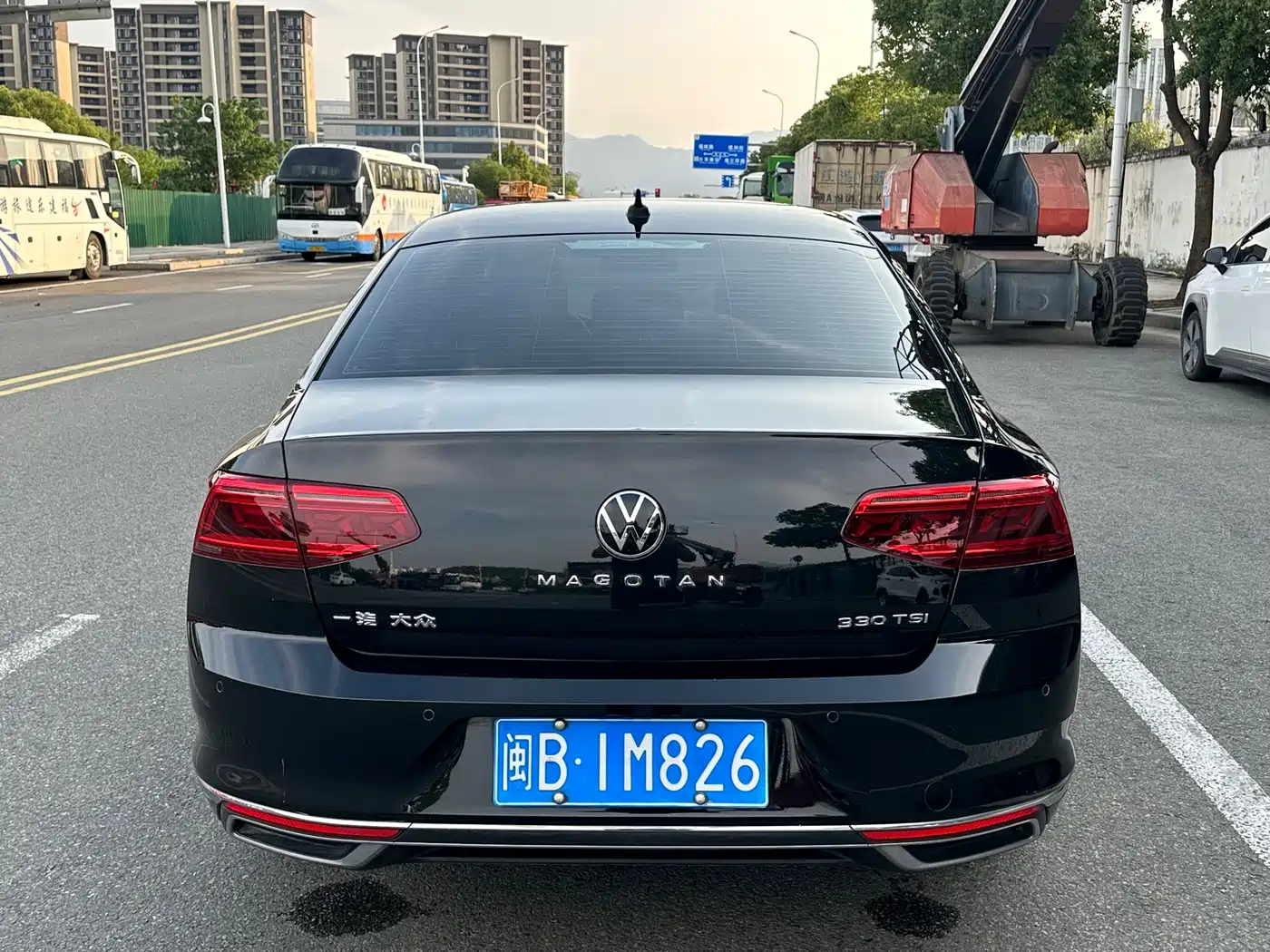 Volkswagen Magotan 2020 330TSI DSG Leading фото 7