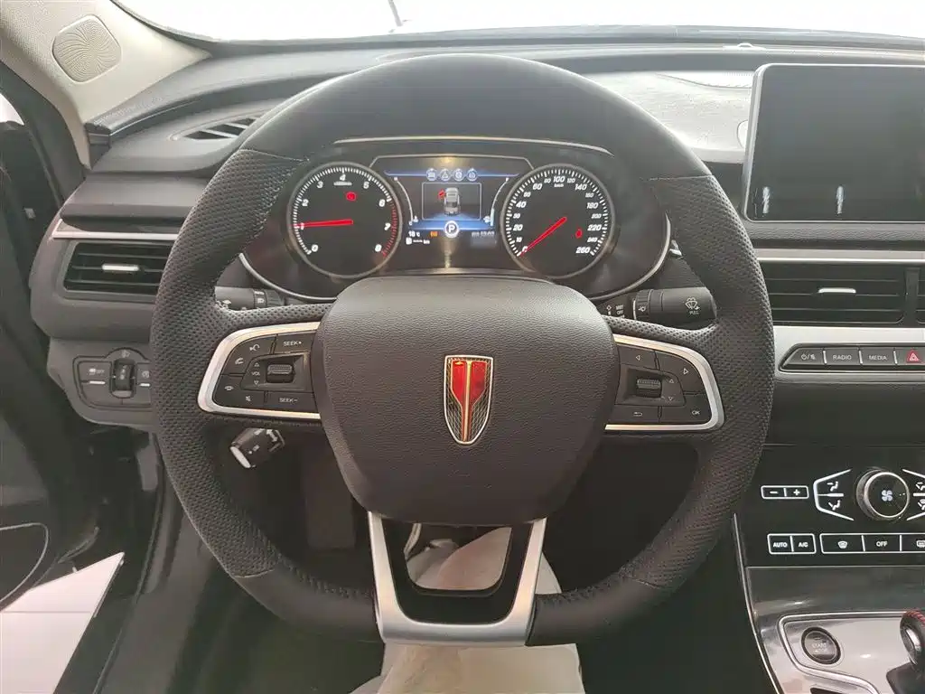 Hongqi H5 2020 1.5T DCT Qi Rhythm Edition фото 11