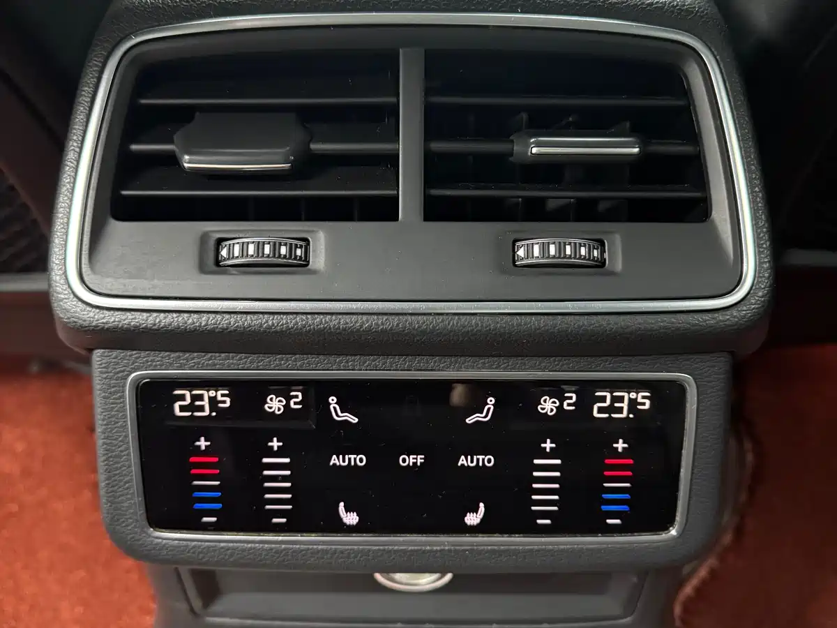Audi A6L 2021 45 TFSI quattro Premium Elegance фото 10