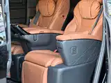 Фото 16 - Toyota Vellfire