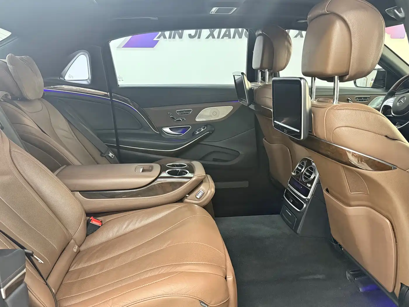 Mercedes-Benz Maybach S-Class 2015 S 400 4MATIC фото 12