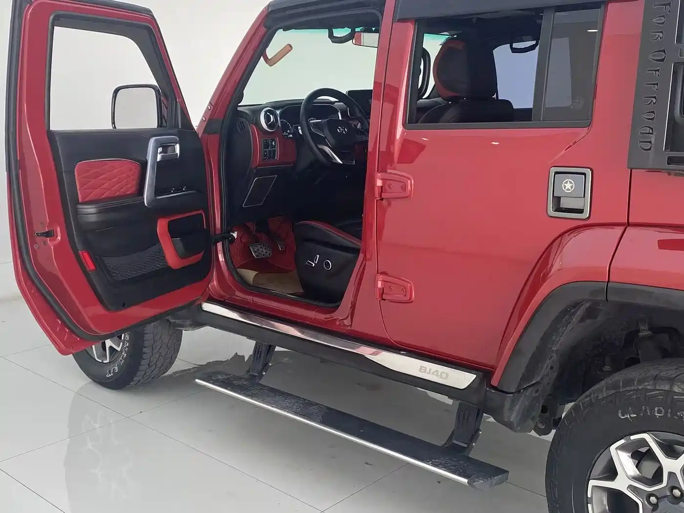 BAIC ORV Beijing Offroad BJ40 2018 PLUS 2.3T Auto 4WD Premium Edition China V фото 4