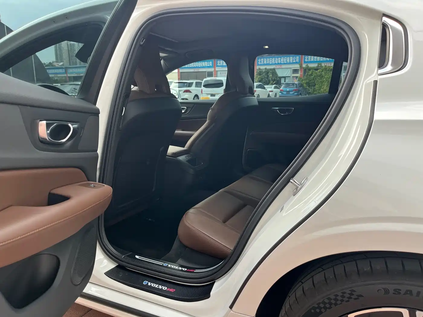 Volvo S60 2023 2023 B4 Smart Comfort Luxury Edition