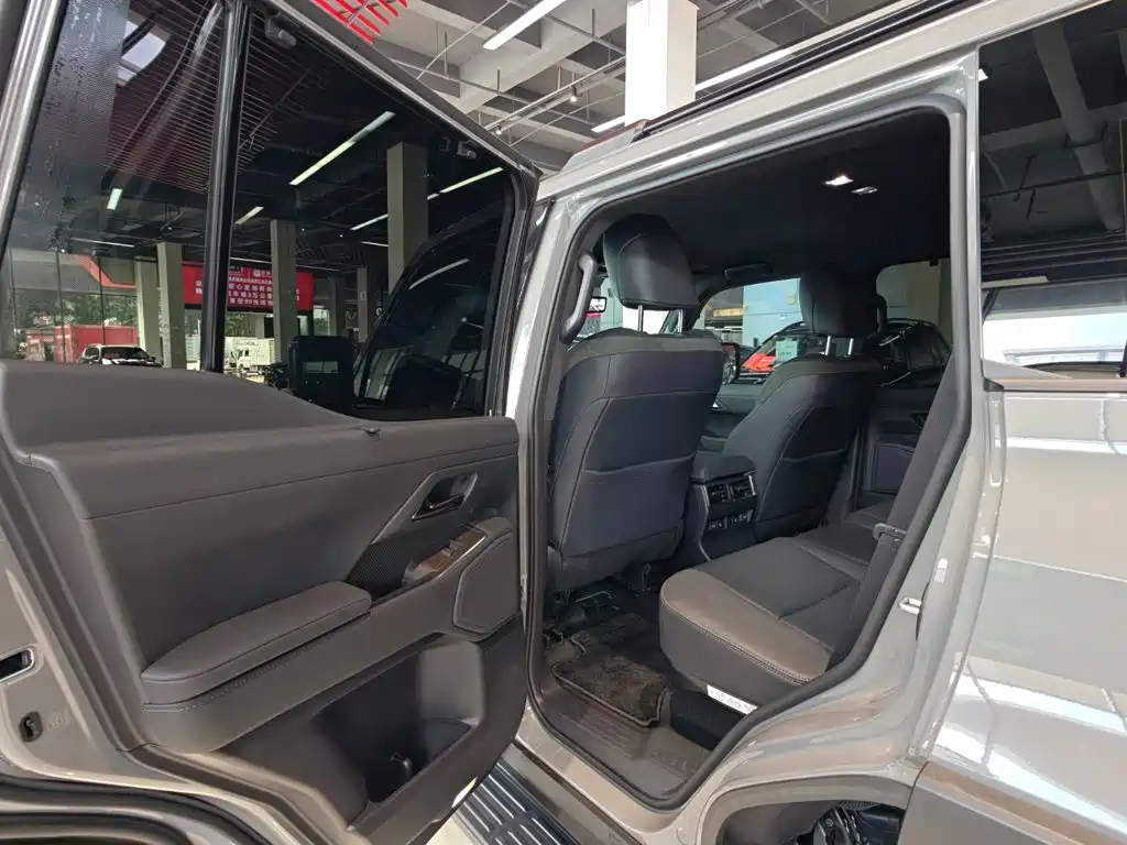 Lexus GX 2025 2024 OVERTRAIL Summit Edition
