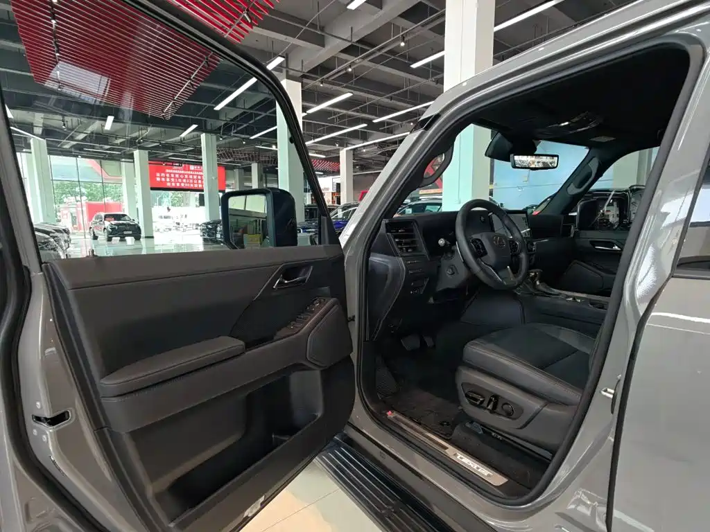 Lexus GX 2025 2024 OVERTRAIL Summit Edition