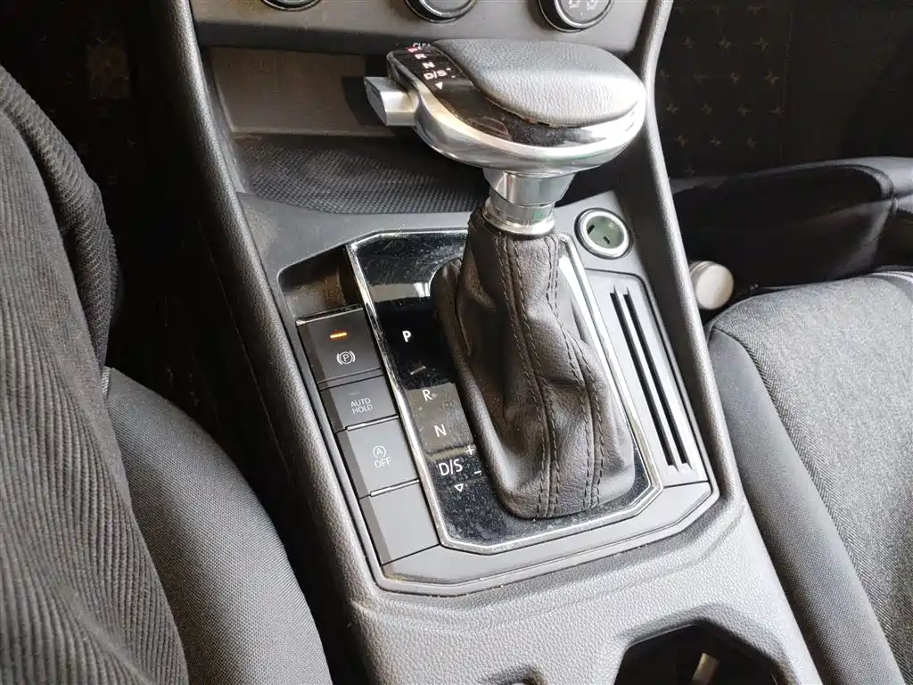 Volkswagen Lavida 2019 1.5L Automatic Trend Edition China VI фото 10