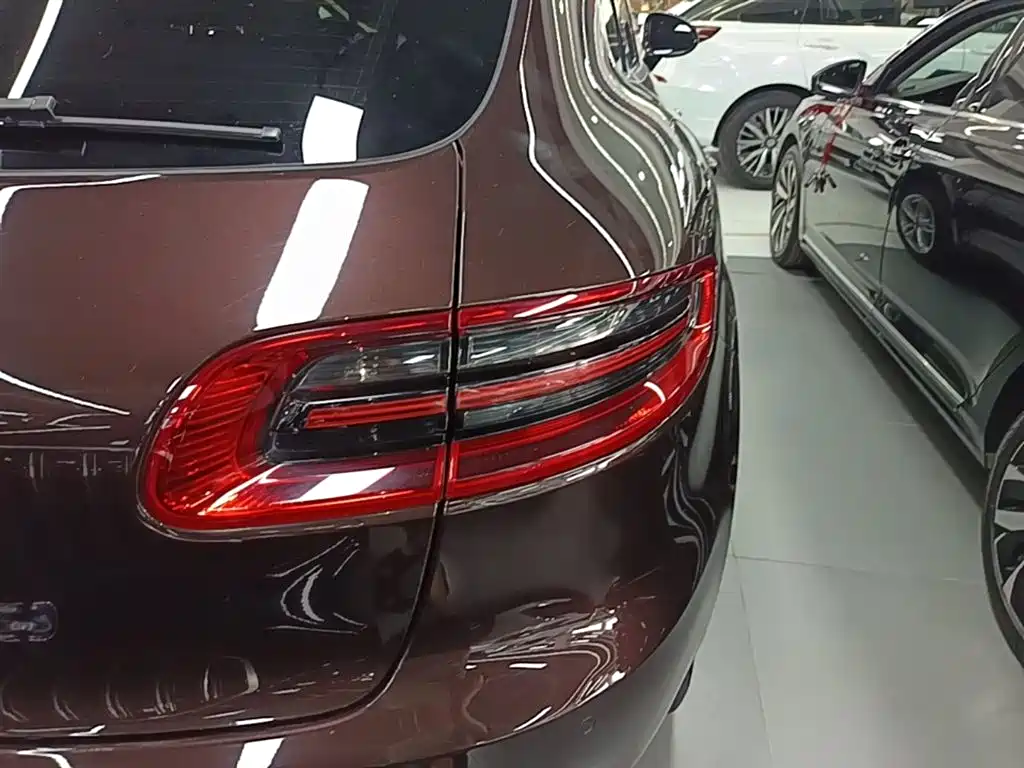 Porsche Macan 2016 Macan S 3.0T фото 8