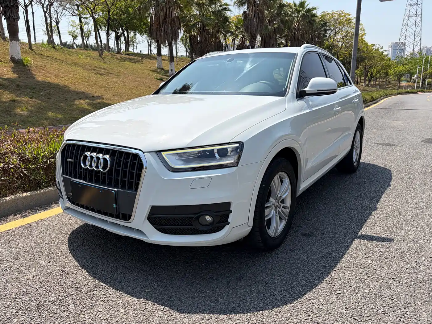 Audi Q3 2015 35 TFSI quattro Technology