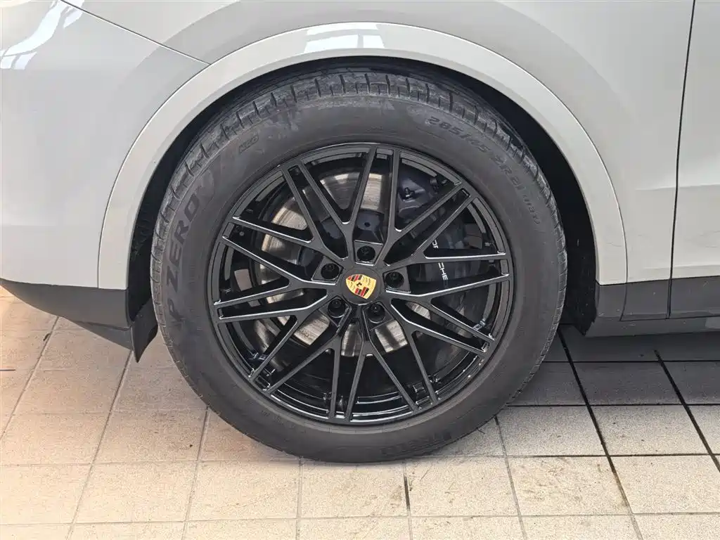 Porsche Cayenne 2024 Cayenne Coupé 3.0T фото 33