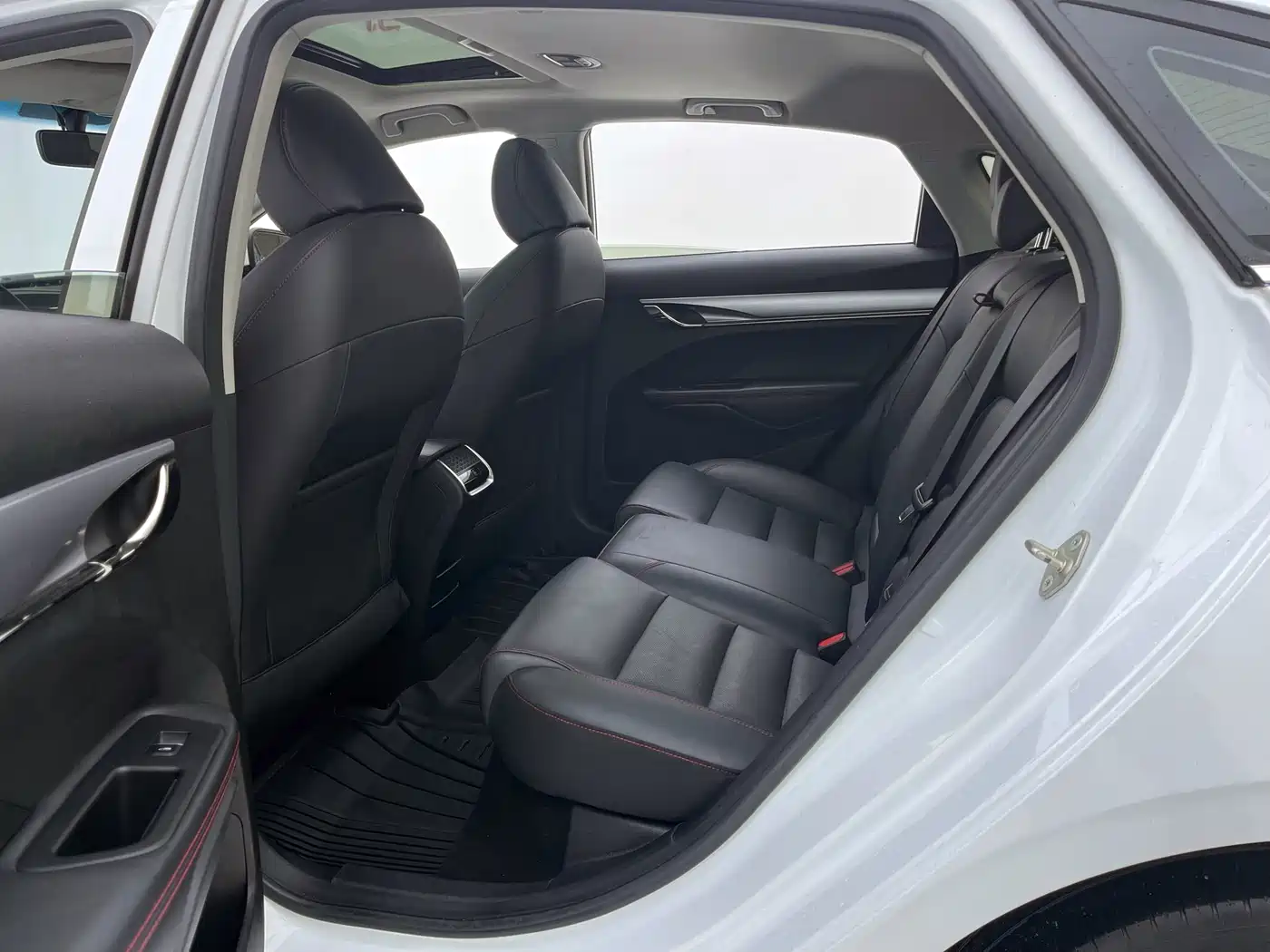 GEELY AUTOMOBILE BINRUI