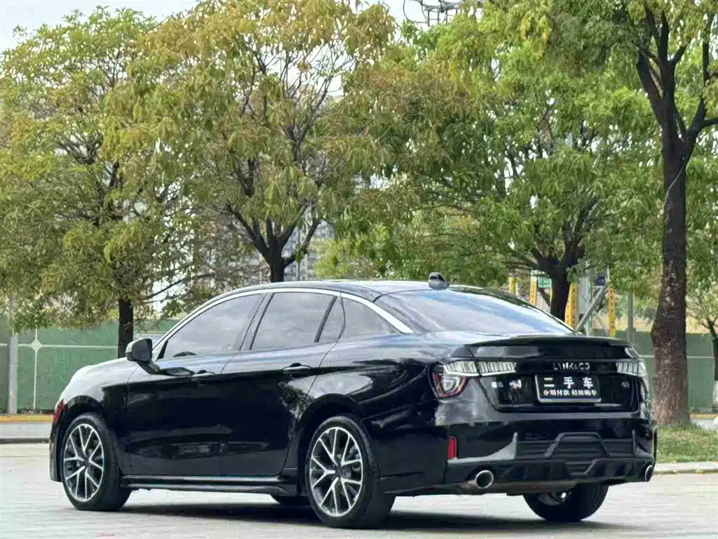 Lynk & Co 03 2021 2.0TD Auto Jin Champion Edition фото 5
