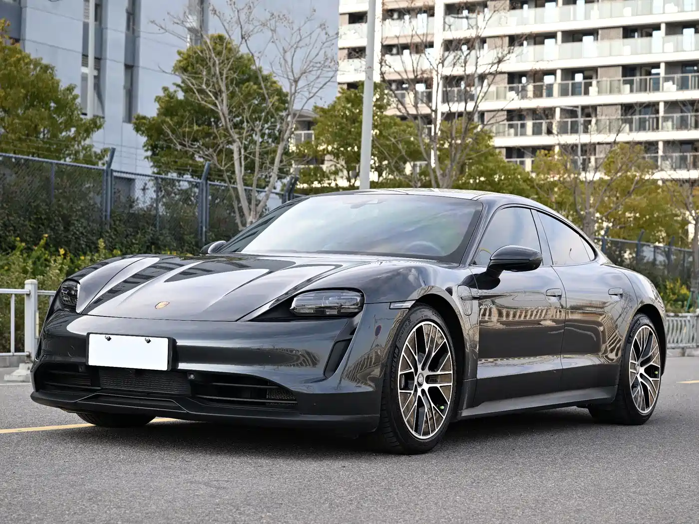 Porsche Taycan 2022 Taycan