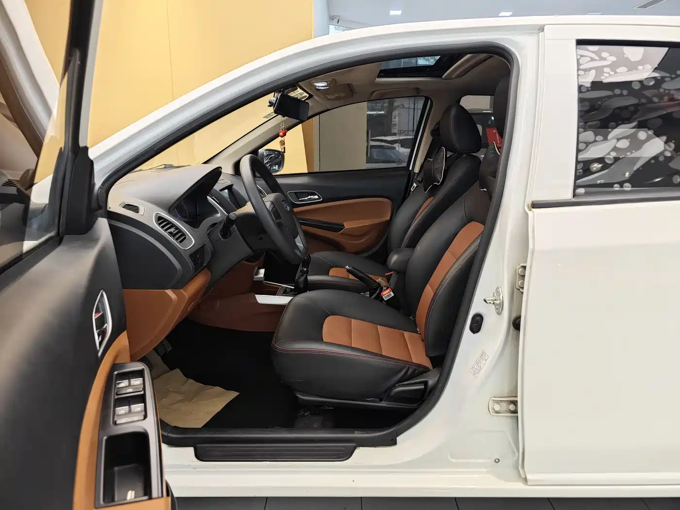 GEELY AUTOMOBILE KING KONG