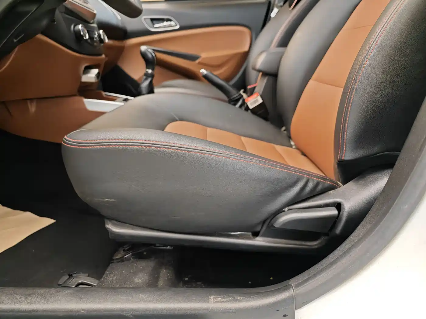 GEELY AUTOMOBILE KING KONG