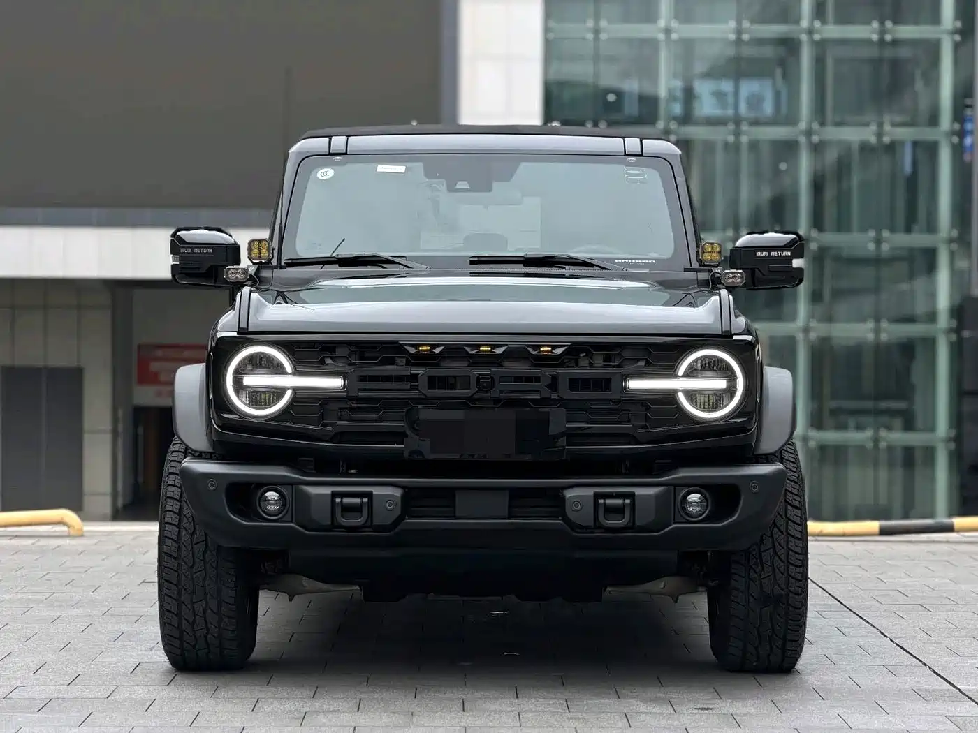 Ford Bronco 2024 2.3T Black Diamond фото 3