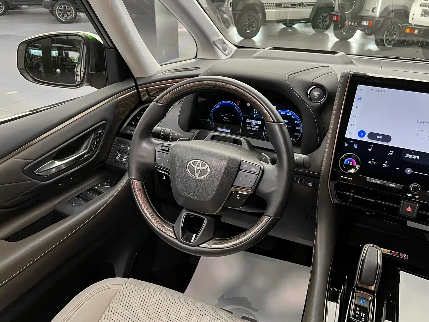 TOYOTA ELFA