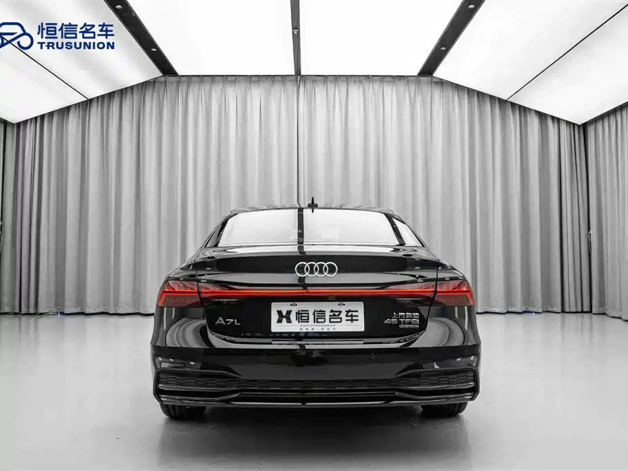 Audi A7L 2024 45 TFSI Luxury фото 6