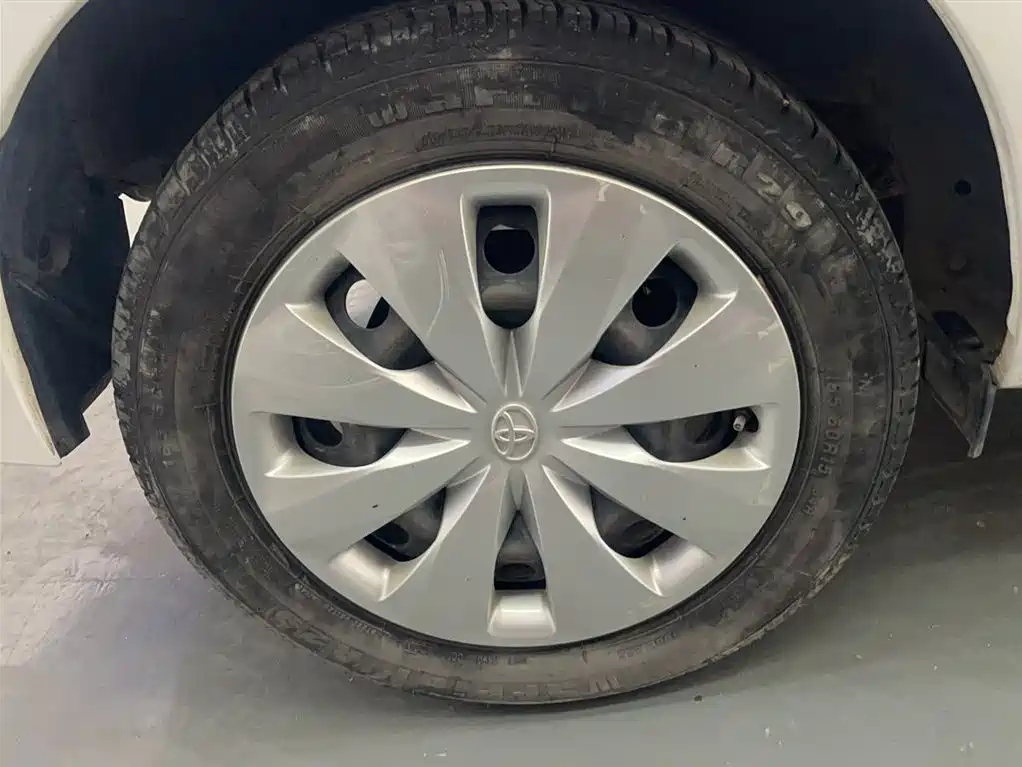 Toyota YARiS L Zhi Xuan 2020 1.5L CVT Leading Edition фото 3