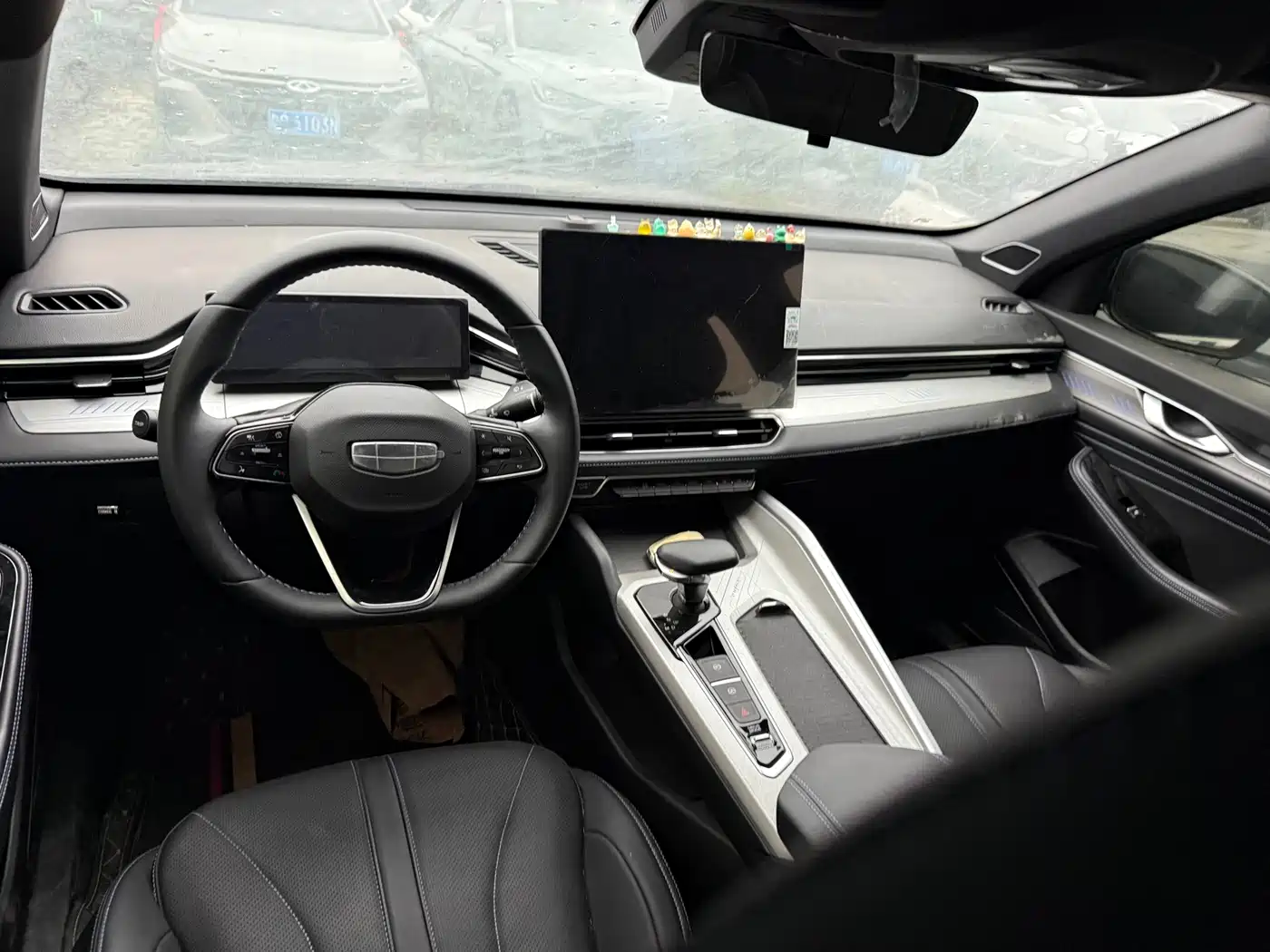 Фото 6 - Geely Preface