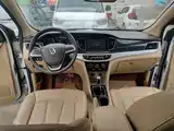 Фото 10 - Baojun 730