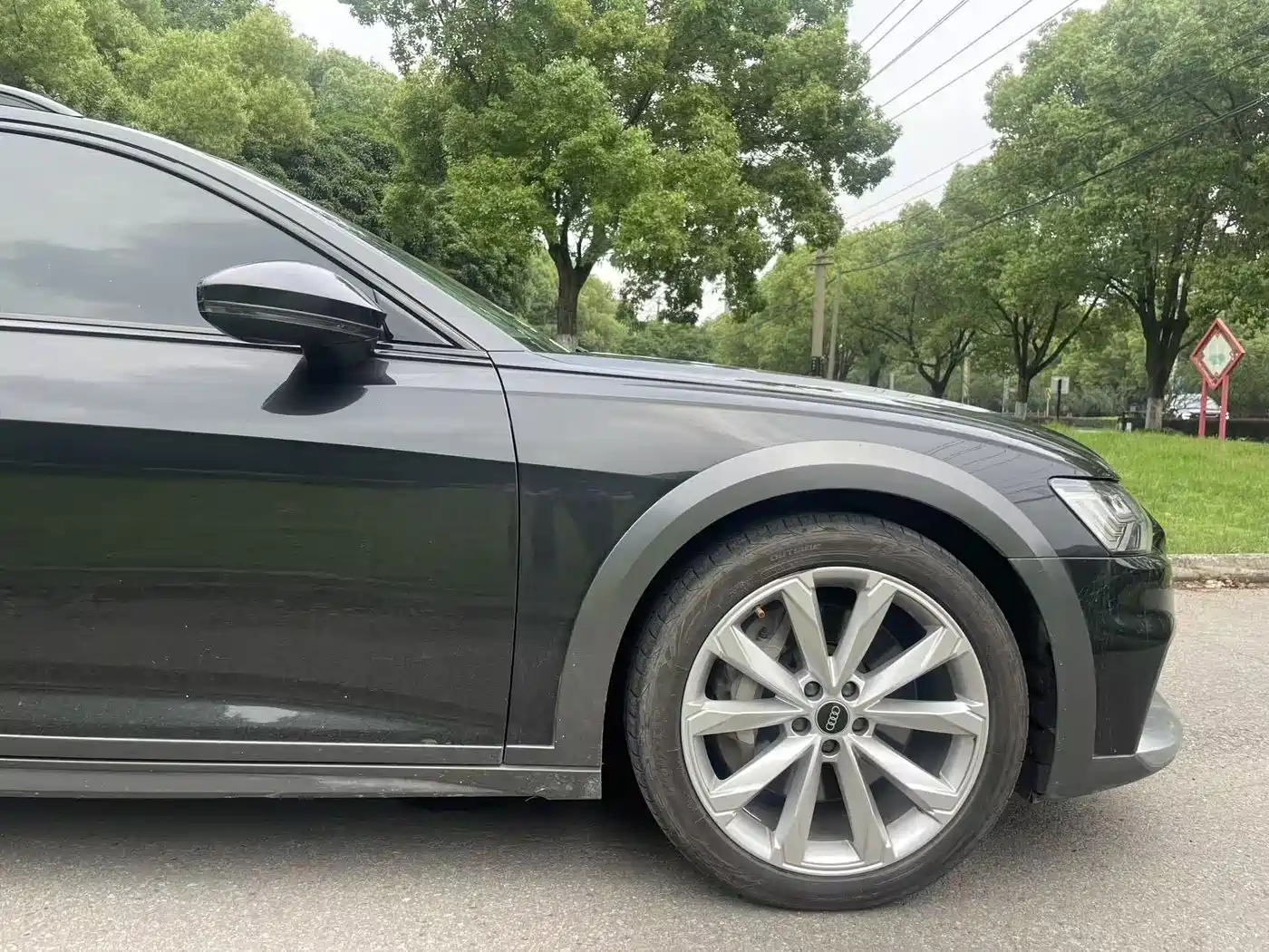 Audi A6 (Import) 2021 allroad quattro Explorer 55 TFSI Premium Off-road фото 9