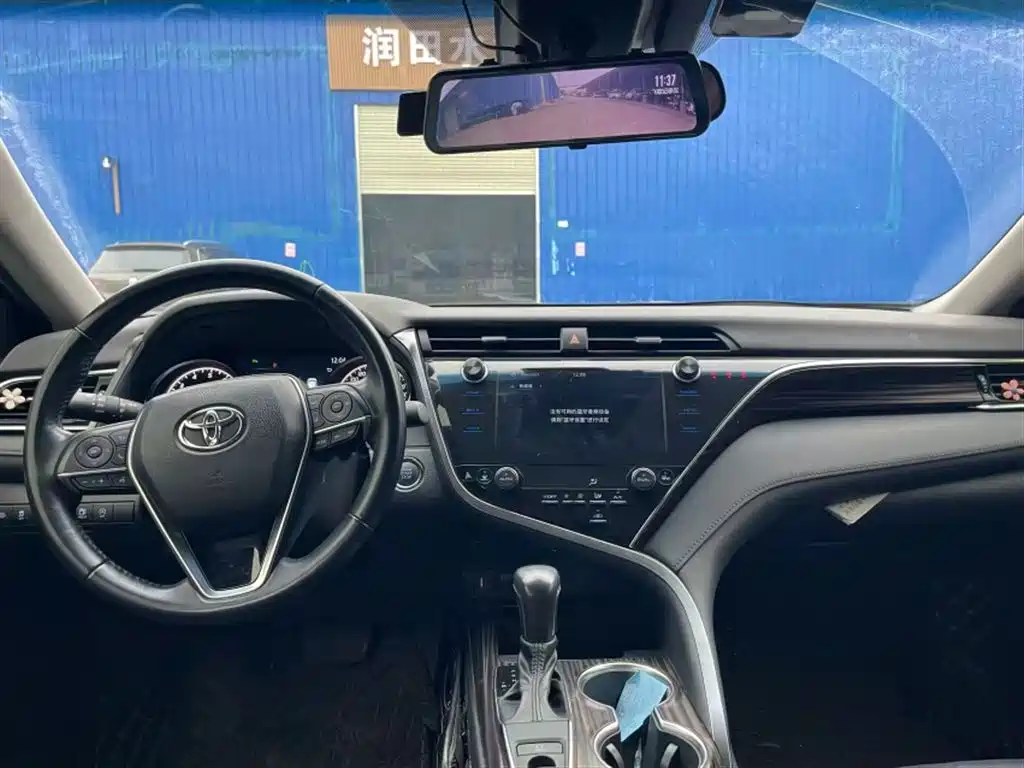 Toyota Camry 2019 2.0G Luxury (China V) фото 8