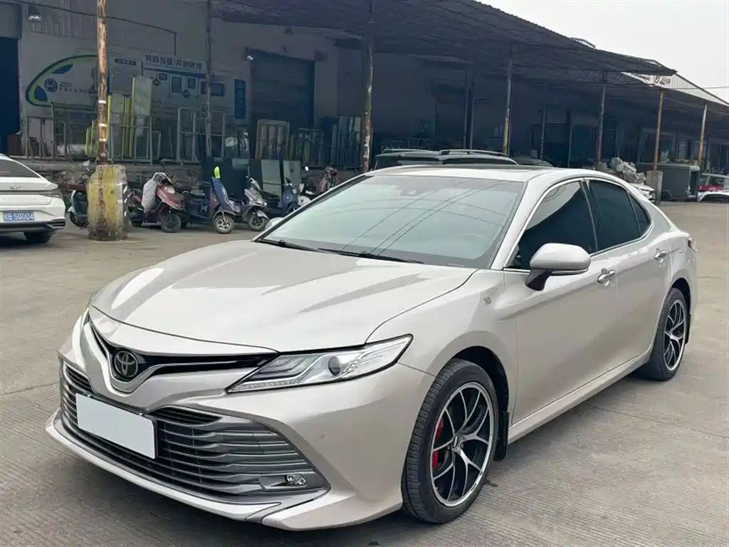 Toyota Camry 2019 2.0G Luxury (China V)