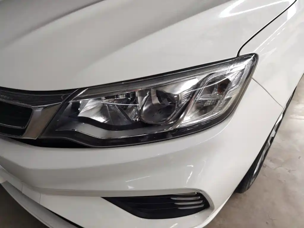 Photo 15 - Geely Vision