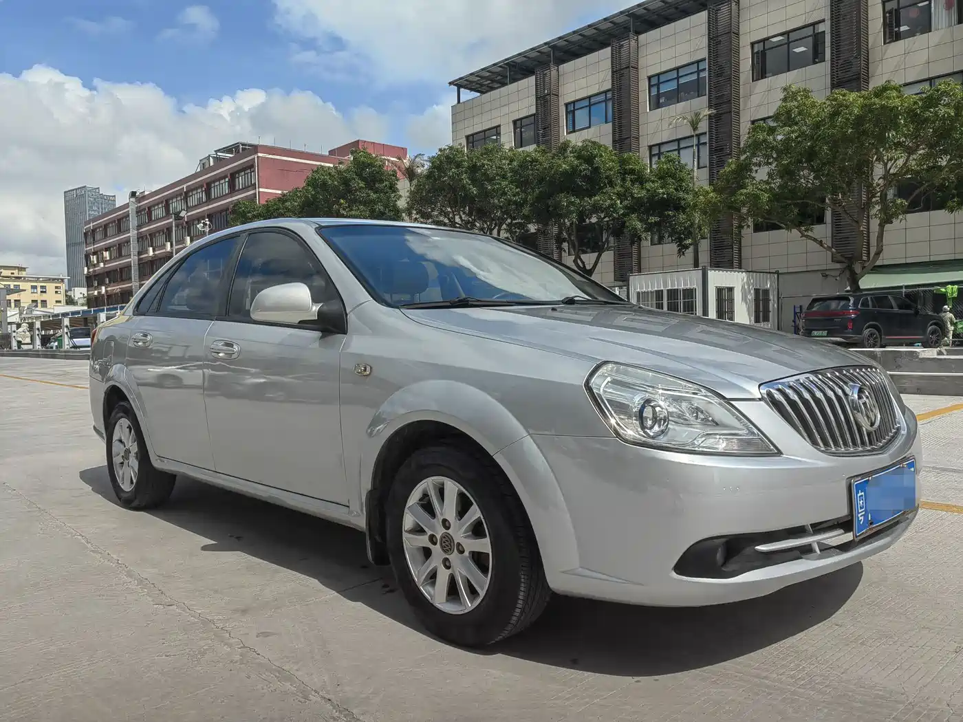 Buick Excelle 2015 1.5L Automatic Classic фото 4