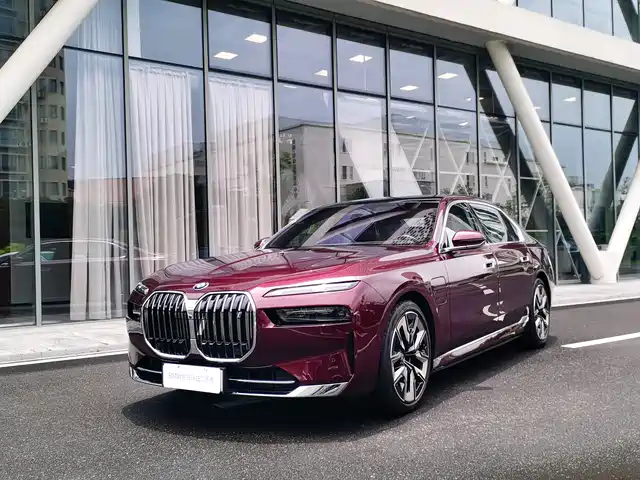  BMW BMW i7 2023 xDrive60L Luxury Package
