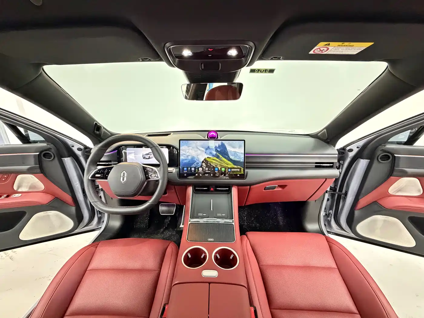 AITO Wenjie AITO M5 2025 Extended Range Ultra AWD фото 5