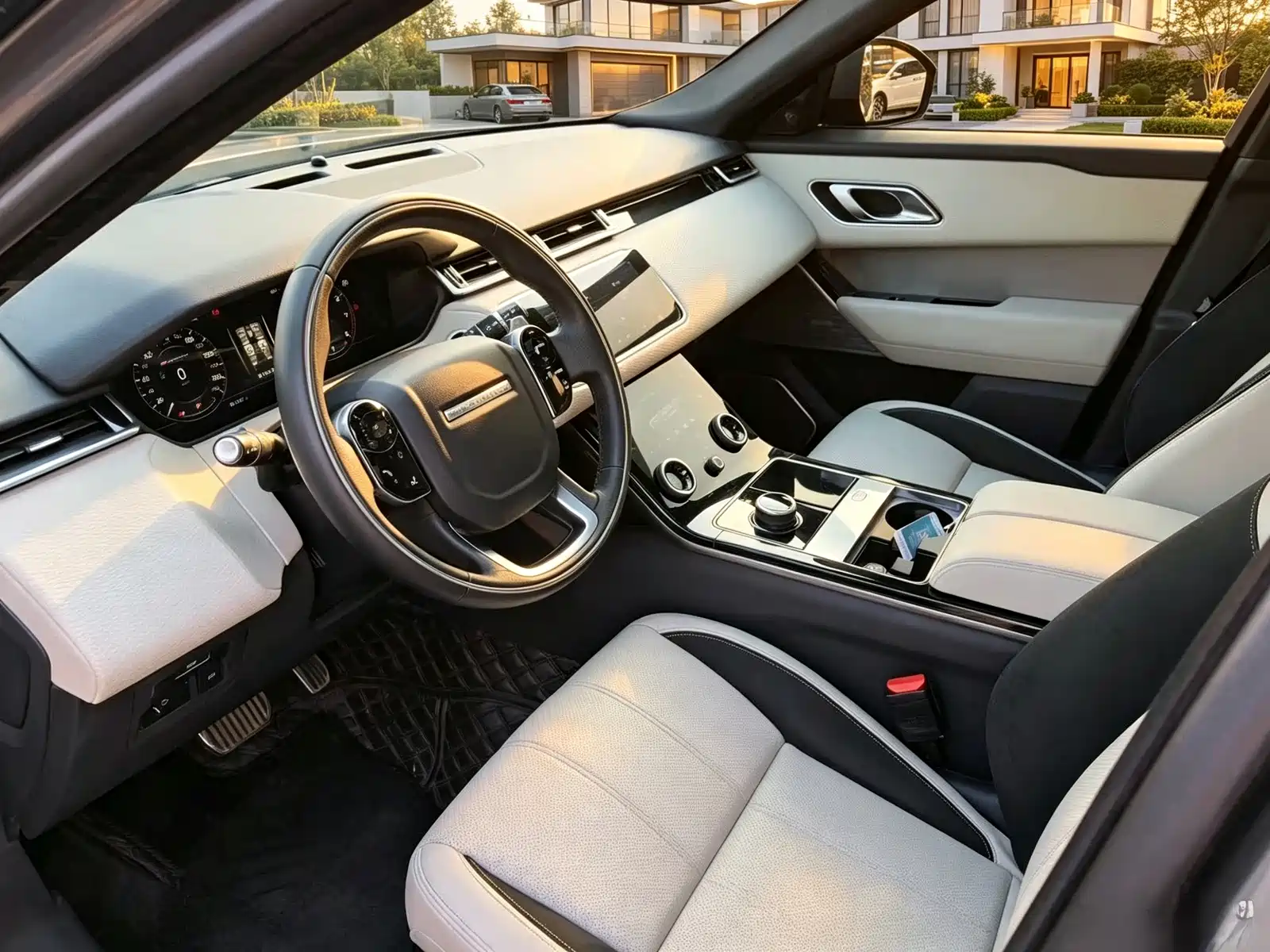 Фото 5 - Land Rover Range Rover Velar