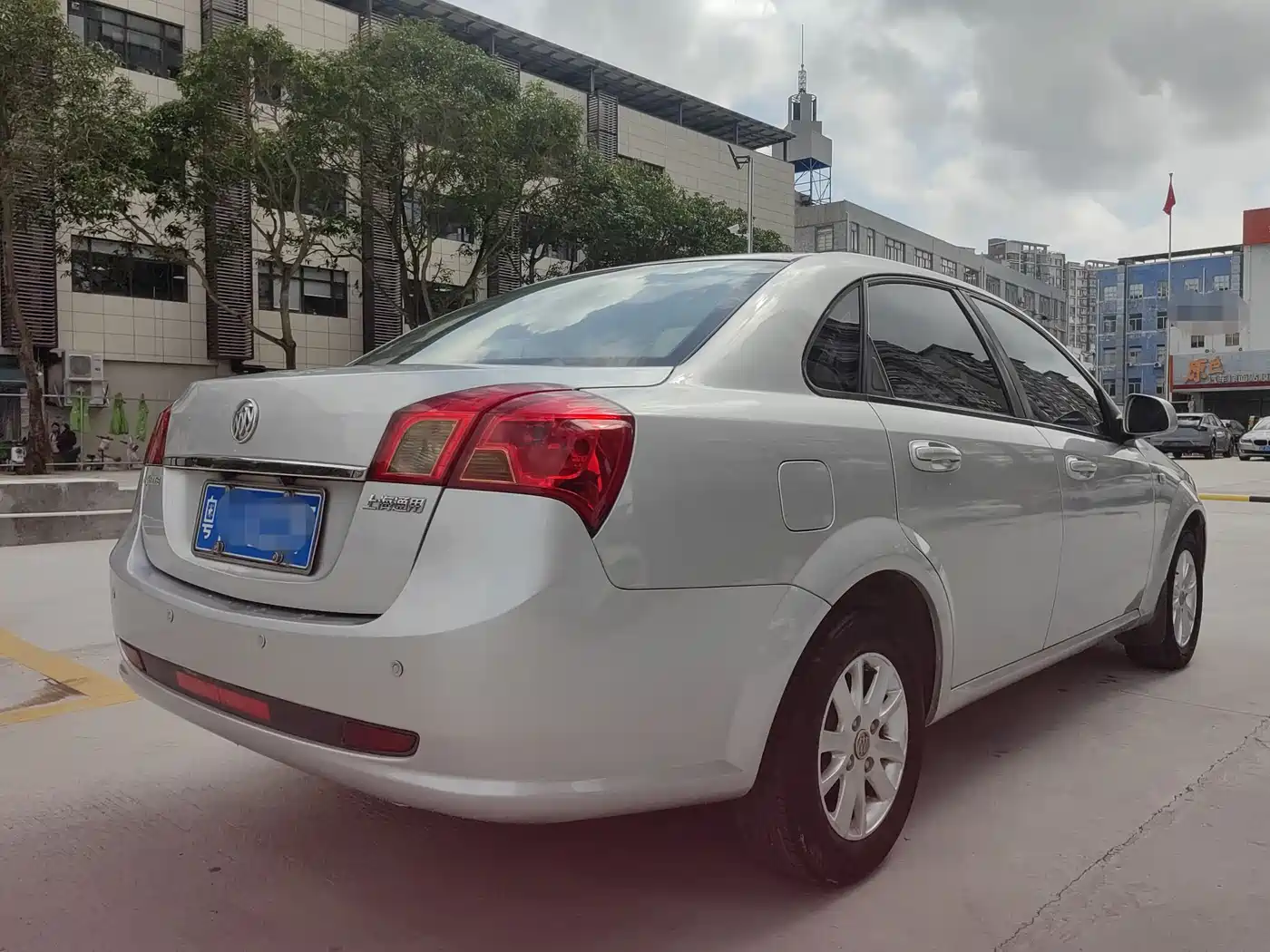 Buick Excelle 2015 1.5L Automatic Classic фото 11