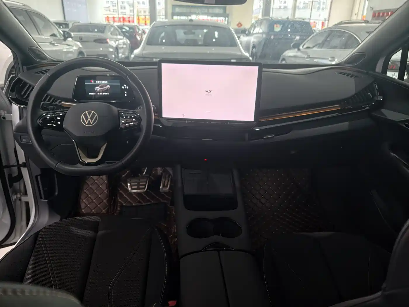 Volkswagen Unique 06 2024 Facelift Pro Long Range фото 10