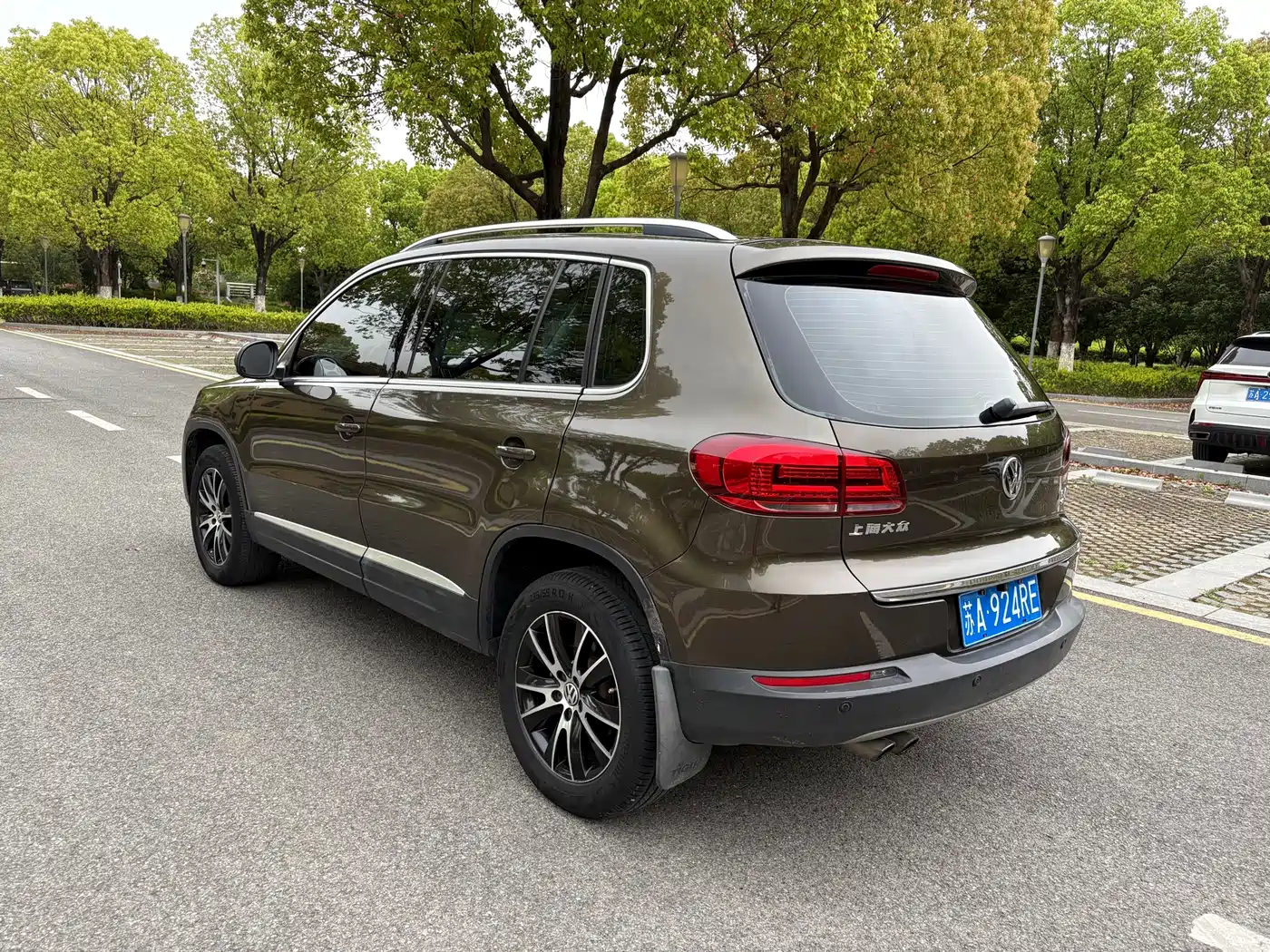 Volkswagen Tiguan 2016 Model 300TSI Automatic 2WD Luxury Edition фото 7