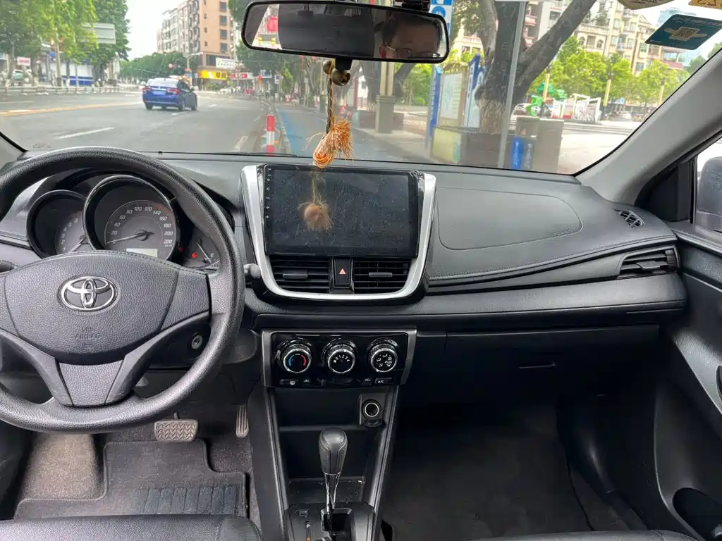 Toyota Yaris, миниатюра 3