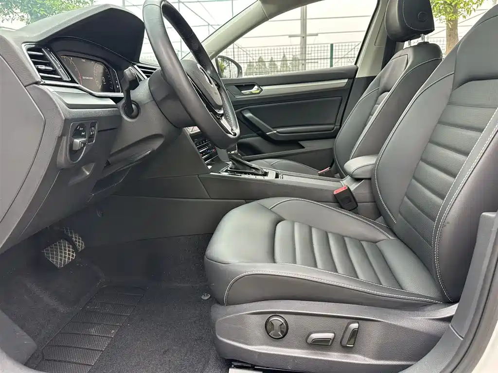 Volkswagen Lamando 2021 Facelift 280TSI DSG Comfort Edition фото 12