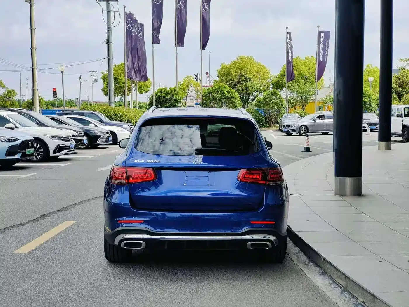 Mercedes-Benz GLC 2020 Facelift GLC 300 L 4MATIC Dynamic фото 15